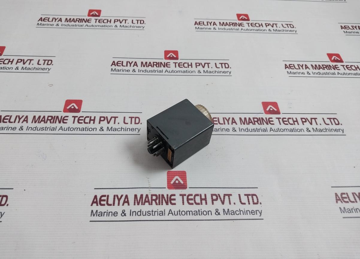 Omron H2A High-performance Motor Driven Timer 4Va 50/60Hz