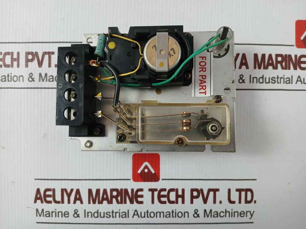 Omron H2E Time Switch 15A 250Vac 50/60Hz 41-10491-1 (Not Working)