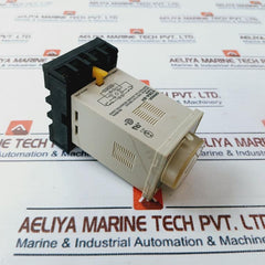 OMRON H3BA-8H Timer Module With Base 5A 250VAC
