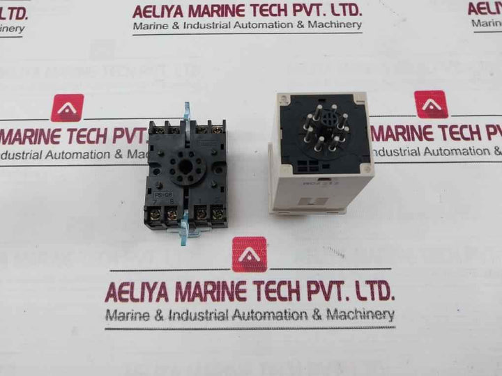 Omron H3Ba-8 Menics Timer Module With Base 0-10 Sec