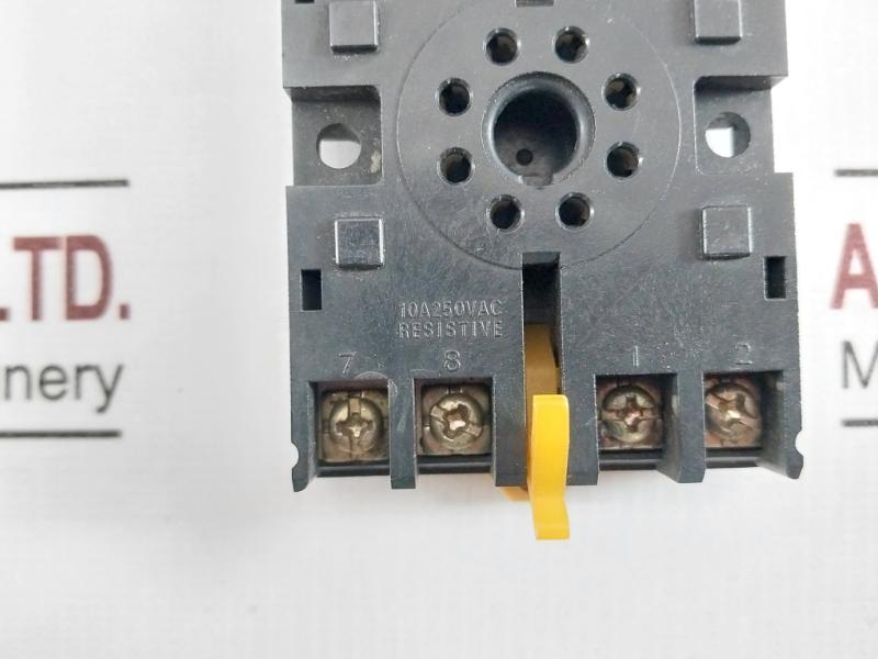 Omron H3Ba-8 Solid-state Timer 110Vac 50/60 Hz Resistive Load