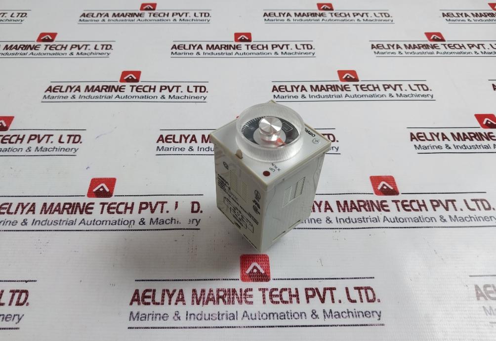 OMRON H3BA-8 Solid State Timer 110VAC 50/60Hz 0-10 Sec