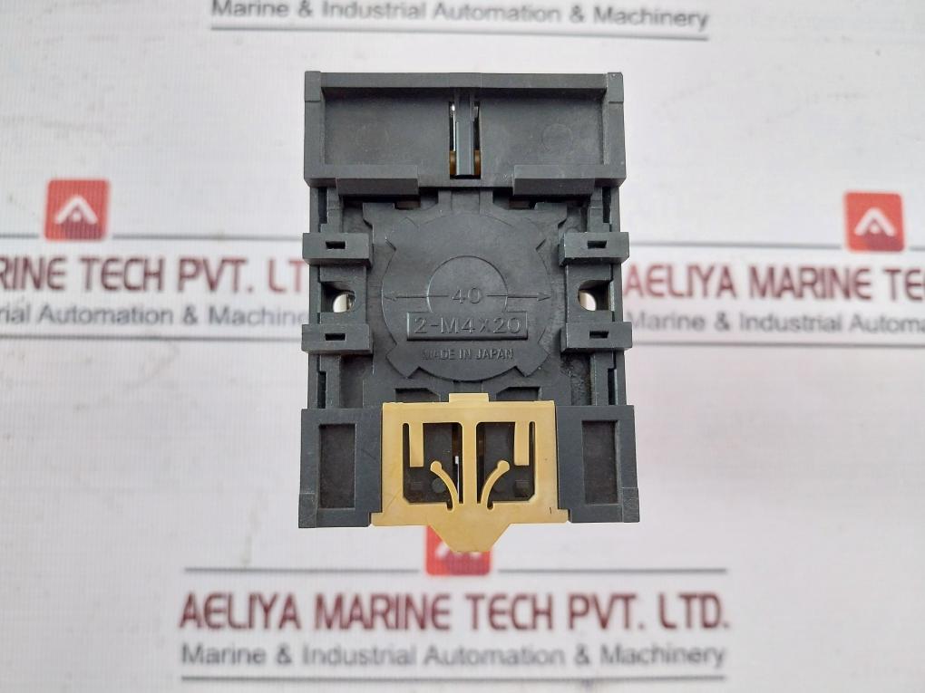 Omron H3Ba-8 Timer Delay Relay With Base 100/110/120Vac 50/60Hz