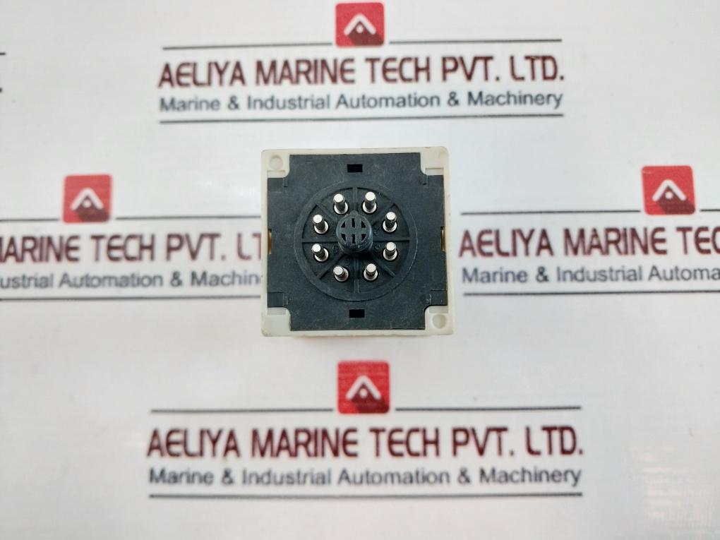 OMRON H3BA-8 Timer Relay 24 To 240VAC DC 50/60Hz 0-5 Sec