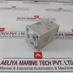 Omron H3Ba-n8H Analog Timer 110 Vac 50/60 Hz
