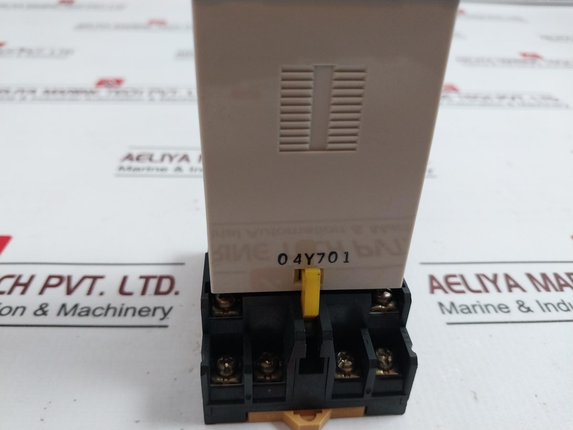 Omron H3Ba-n Solid-state Timer 24 Vdc 5A 250Vac