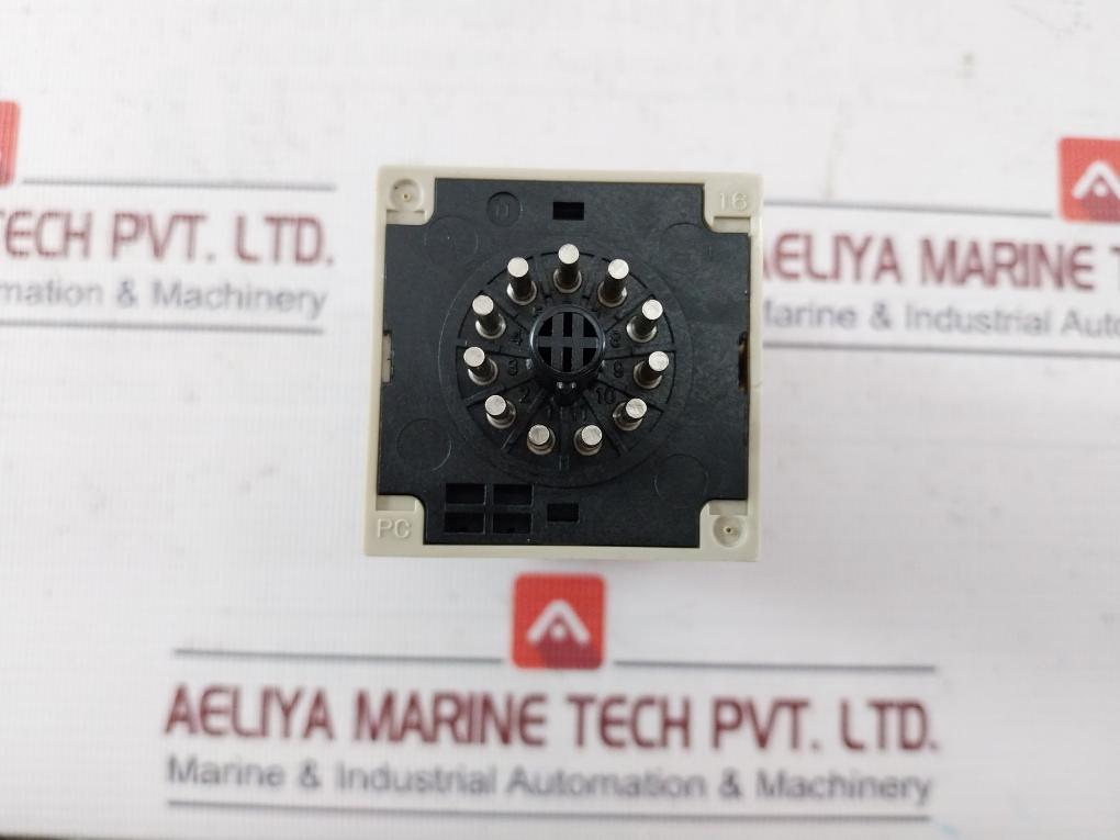 Omron H3Ba-n Solid-state Timer With Base Ps-11 0-1.2 Min, 24Vdc 5A 250Vac 10A