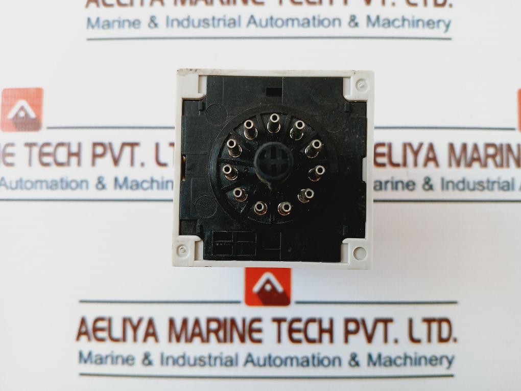 Omron H3Ba-n Timer 220Vac 50/60Hz 0-12 Sec