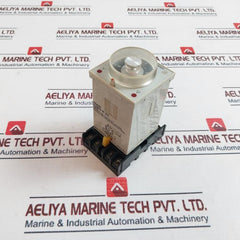 Omron H3BG-8-30 Time Relay 0.5-10 sec