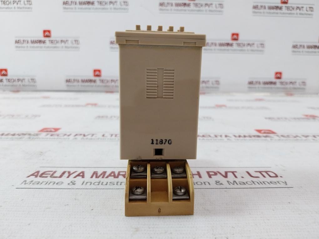 Omron H3Ca-a Timer 24 To 240V 50/60Hz 3A 250V