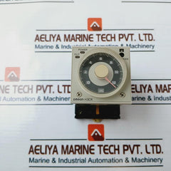 Omron H3Cr-a8E Timer With Base