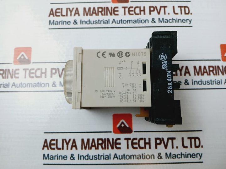 Omron H3Cr-a8E Timer With Base