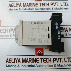 Omron H3Cr-a8E Timer With Base