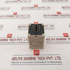 Omron H3cr-a8el Timer 5a 100-240v~ 50/60hz