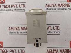 Omron H3cr-a8el Timer 5a 100-240v~ 50/60hz