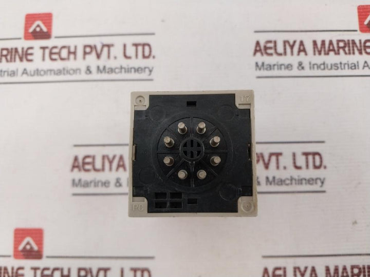 Omron H3cr-a8el Timer 5a 100-240v~ 50/60hz