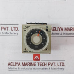 Omron H3Cr-a8 Solid-state Analog Timer W/ Base 5A 250Vac Dc-13 0.5A. 30V P2Cf-08