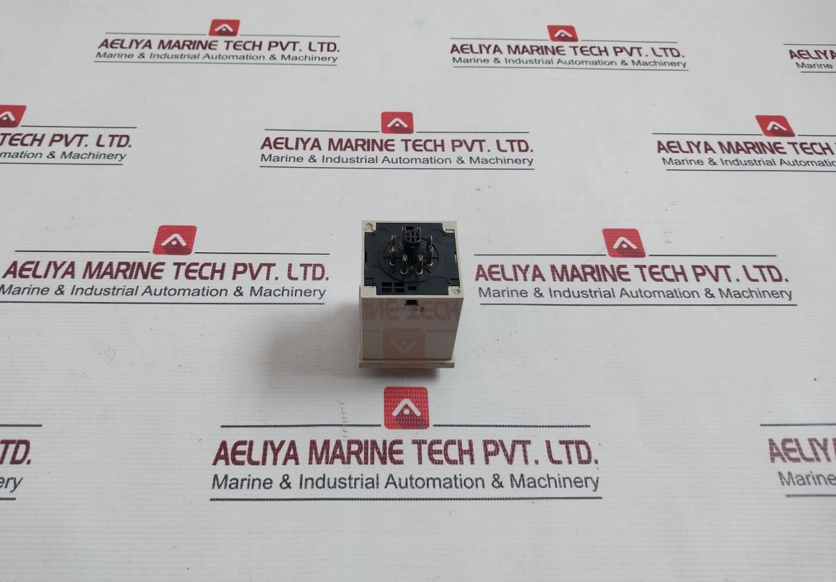 Omron H3Cr-a8 Solid-state Multi-functional Timer 100-240Vac 50/60Hz 0-3Min