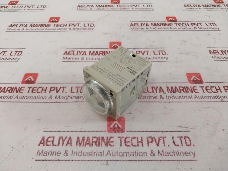 Omron H3CR-A8 Solid-state Multi-functional Timer 100-240VAC 50/60HZ 5A 250VAC