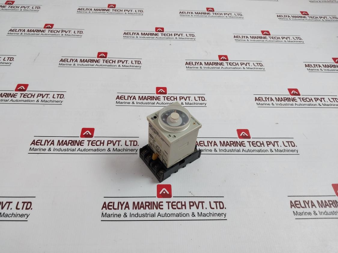 Omron H3Cr-a8 Solid-state Timer 110Vac 100-240V~ 50/60Hz 5A