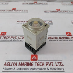Omron H3Cr-a8 Solid State Timer Pf083A-e 0.05S-300H 100-240Vac 50/60Hz 5A 250Vac