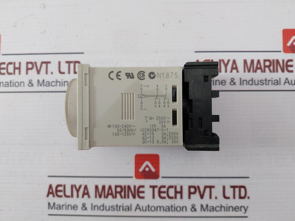 Omron H3Cr-a8 Solid State Timer Pf083A-e 0.05S-300H 100-240Vac 50/60Hz 5A 250Vac