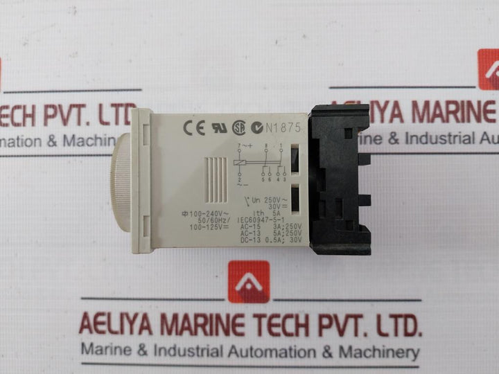 Omron H3Cr-a8 Solid State Timer Pf083A-e 0.05S-300H 100-240Vac 50/60Hz 5A 250Vac