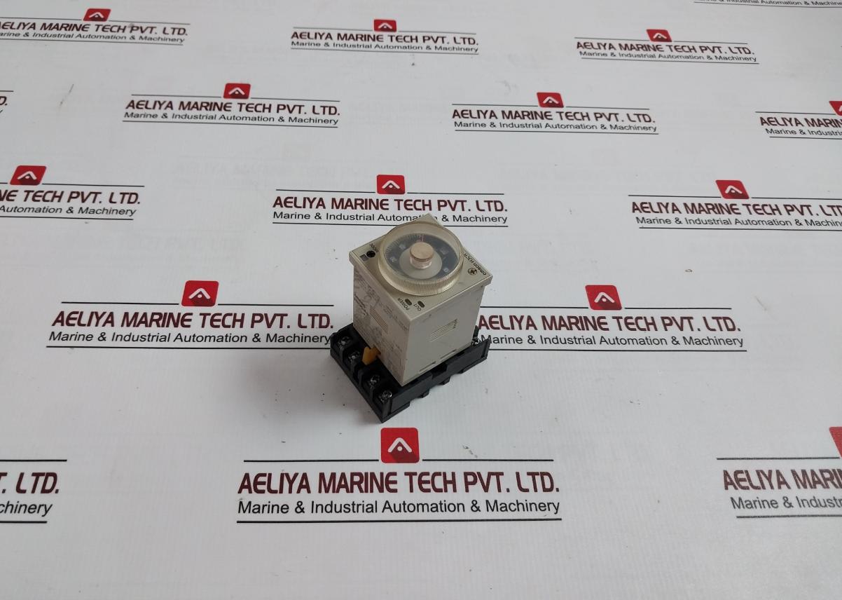 Omron H3Cr-a8 Timer Module 100-240Vac