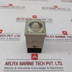 Omron H3Cr-a8 Timer Module With Base 100-240Vac 5A 250Vac