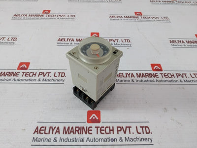 Omron H3Cr-a8 Timer Module With Base 100-240Vac 5A 250Vac