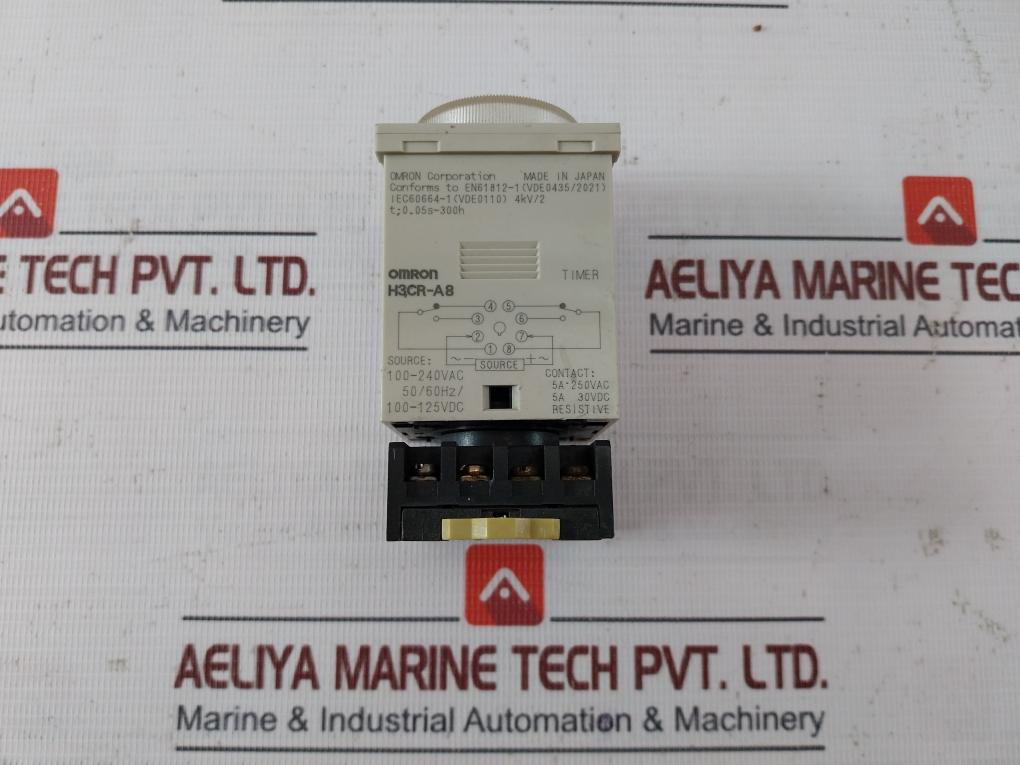 Omron H3Cr-a8 Timer Module With Base 100-240Vac 5A 250Vac