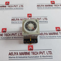 OMRON H3CR-A8 Timer Relay with Base 100-125vdc 50/60HZ