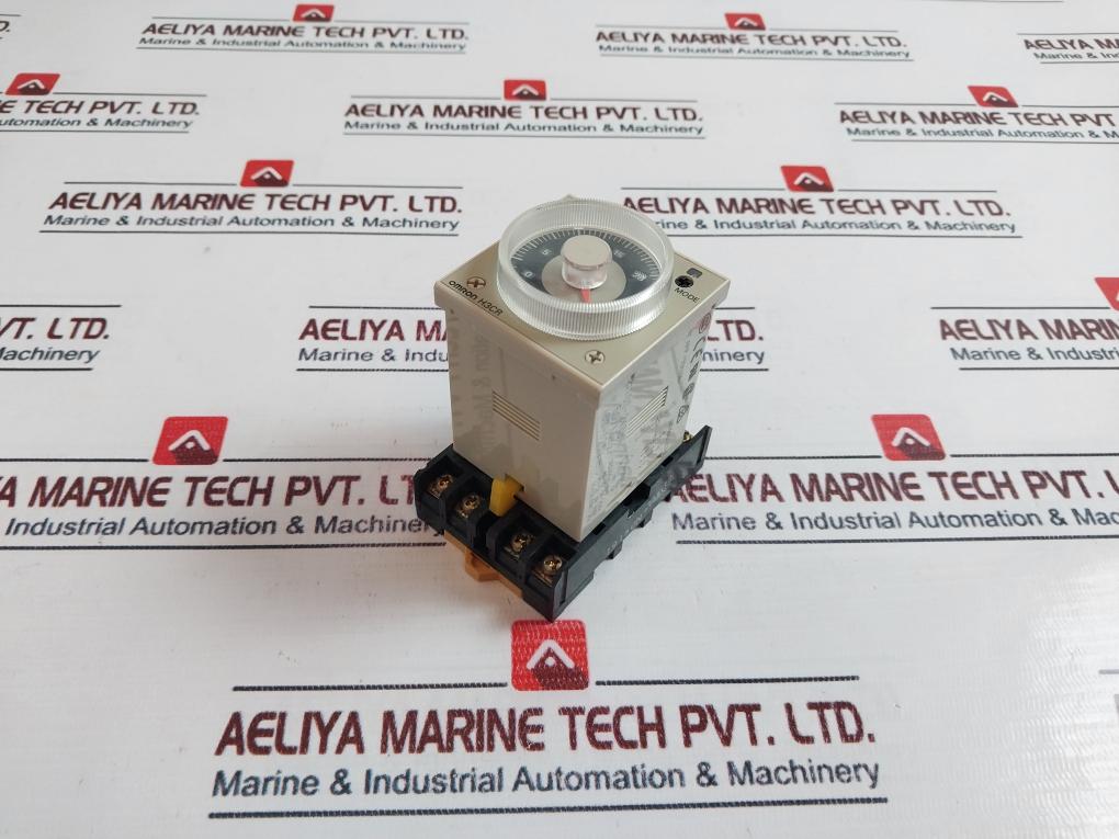 OMRON H3CR-A8 Timer Relay with Base 100-125vdc 50/60HZ