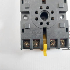 Omron H3Cr-a8 Timer Relay With Base P2Cf-08 En61812-1 50/60Hz/100-125 Vdc