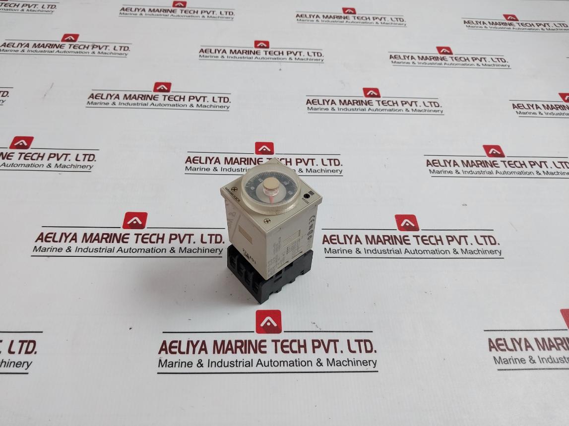 Omron H3Cr-a Analog Multi-functional Timer 100-240Vac 50/60Hz 5A