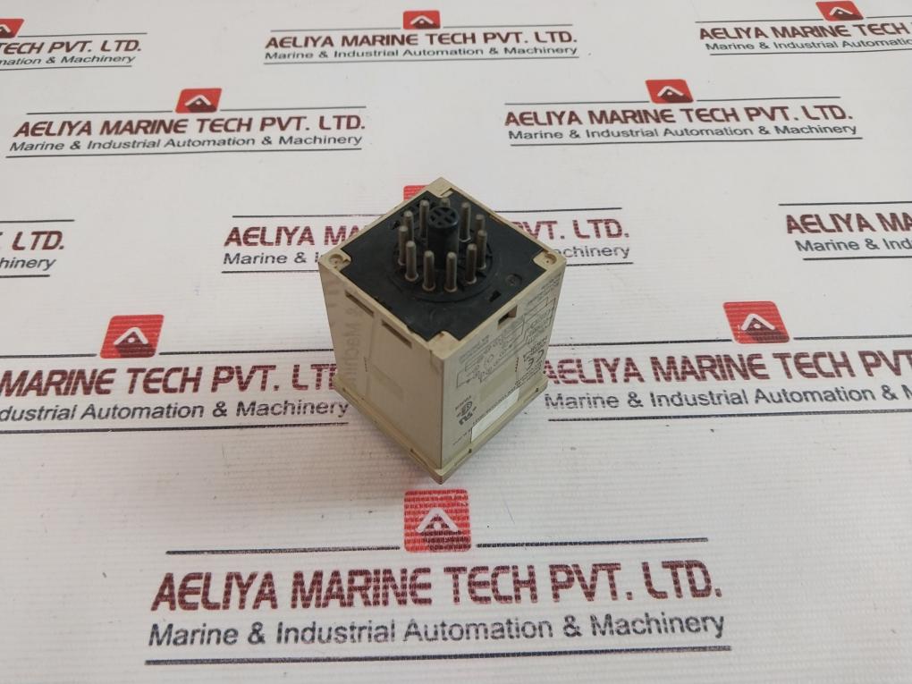 Omron H3Cr-a Analog Timer 100 To 240 Vac 50/60Hz 5A