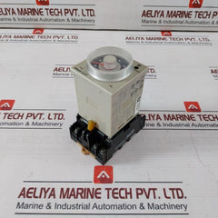 Omron H3Cr-a Analog Timer W/ Base Iec60664-1 50/60Hz 100-125Vdc 30V 0.05S-300H