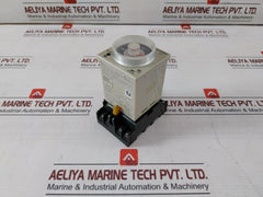 Omron H3Cr-a Analog Timer W/ Base Iec60664-1 50/60Hz 100-125Vdc 30V 0.05S-300H