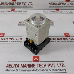Omron H3Cr-a Analog Timer W/ Base Iec60664-1 50/60Hz 100-125Vdc 30V 0.05S-300H