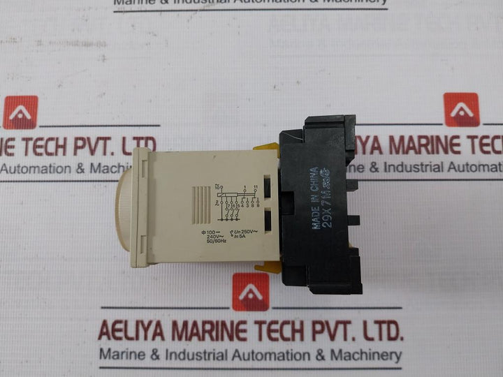 Omron H3Cr-a Multi-function Timer Module With Base Mode A 100-240V Ac/Dc 50/60Hz