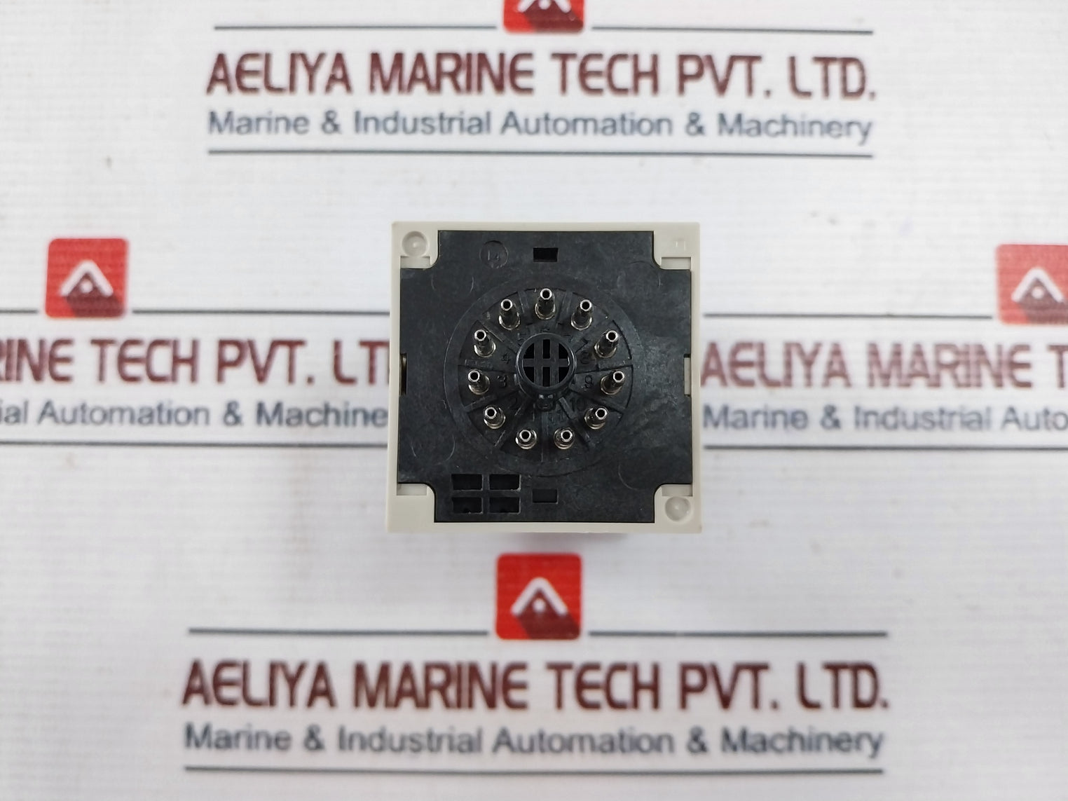 Omron H3Cr-a Multifunctional Timer With Base 0-30 Sec 24-48Vac