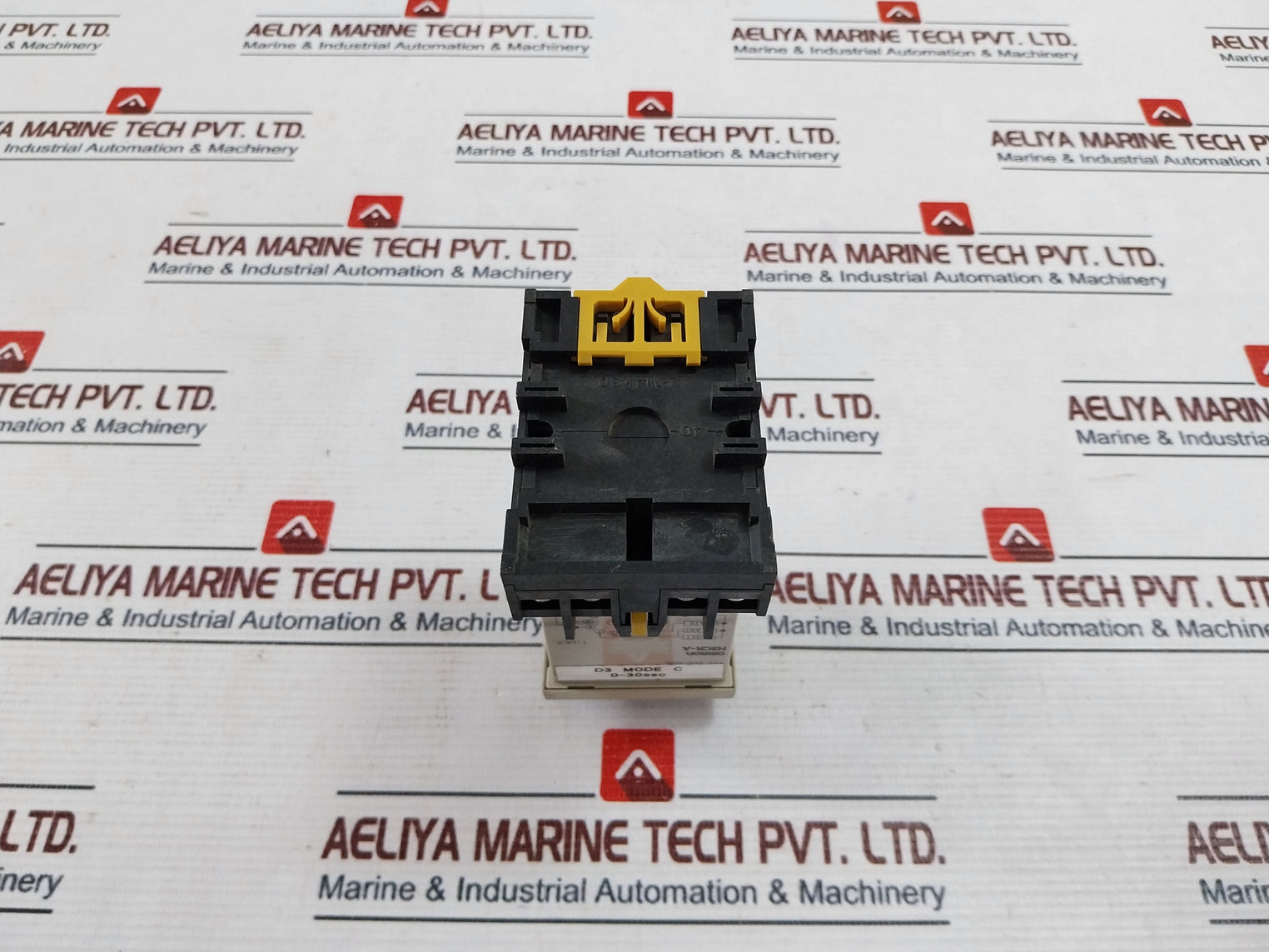 Omron H3Cr-a Multifunctional Timer With Base 0-30 Sec 24-48Vac