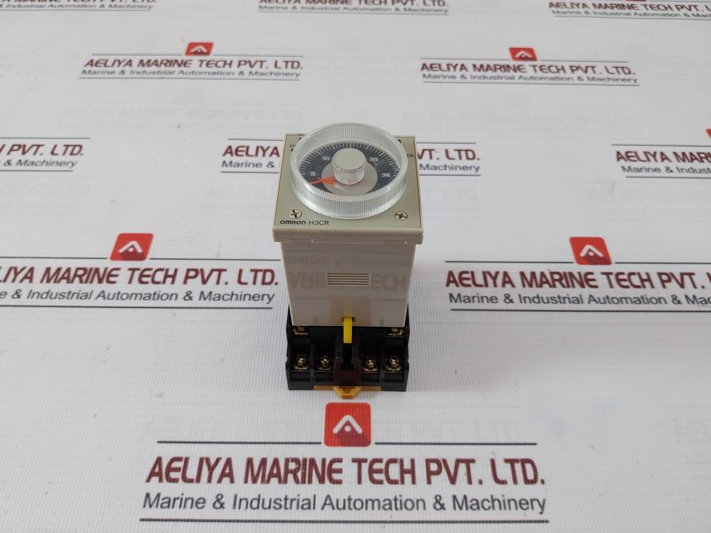 Omron H3Cr-a Solid State Timer With Pin Socket P2Cf-11 100-240Vac 0.05S-300H 5A