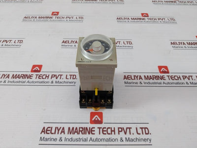 Omron H3Cr-a Solid State Timer With Pin Socket P2Cf-11 100-240Vac 0.05S-300H 5A