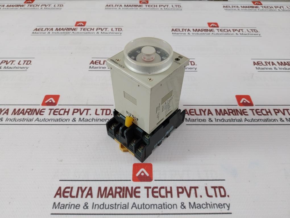 Omron H3Cr-a Solid State Timer With Pin Socket P2Cf-11, 0-1.2Sec 24Vdc/Ac 5A