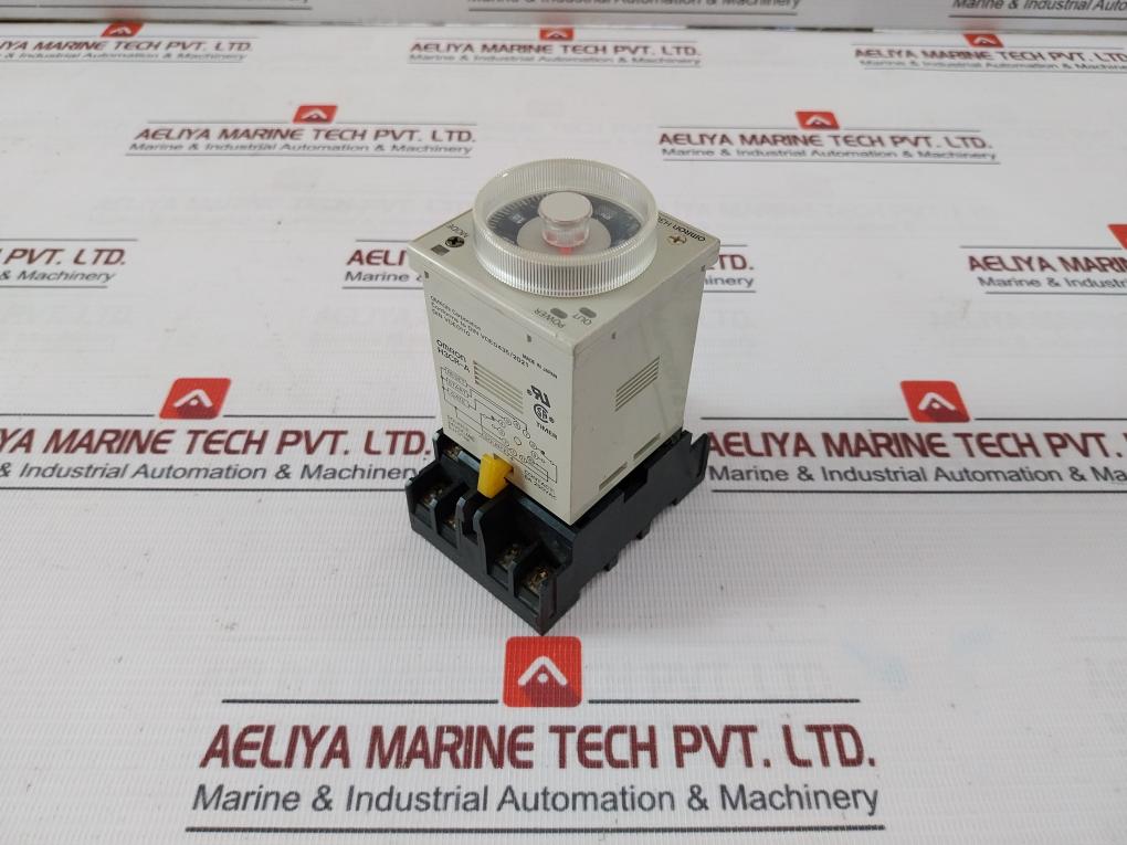 Omron H3Cr-a Solid State Timer With Pin Socket P2Cf-11, 0-1.2Sec 24Vdc/Ac 5A
