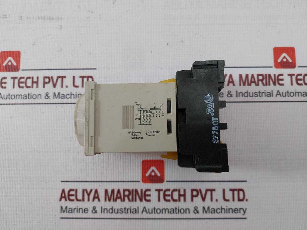 Omron H3Cr-a Solid State Timer With Pin Socket P2Cf-11, 0-1.2Sec 24Vdc/Ac 5A
