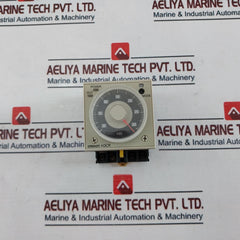 OMRON H3CR-A Time Relay with Base 0.05S-300H 100-125VDC