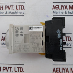 OMRON H3CR-A Time Relay with Base 0.05S-300H 100-125VDC