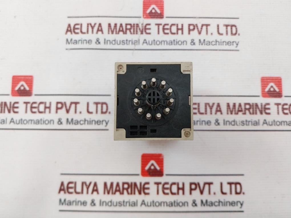 OMRON H3CR-A Timer 0-12 min 100 TO 240VAC 50/60Hz